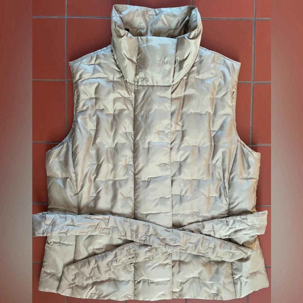 Talbots Light Tan Puffer Vest - Picture 9 of 16